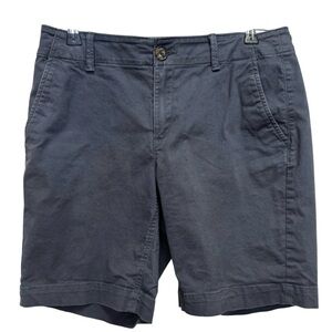 LOFT Women’s Dark Gray Flat Front Shorts Size 4 Cruvy